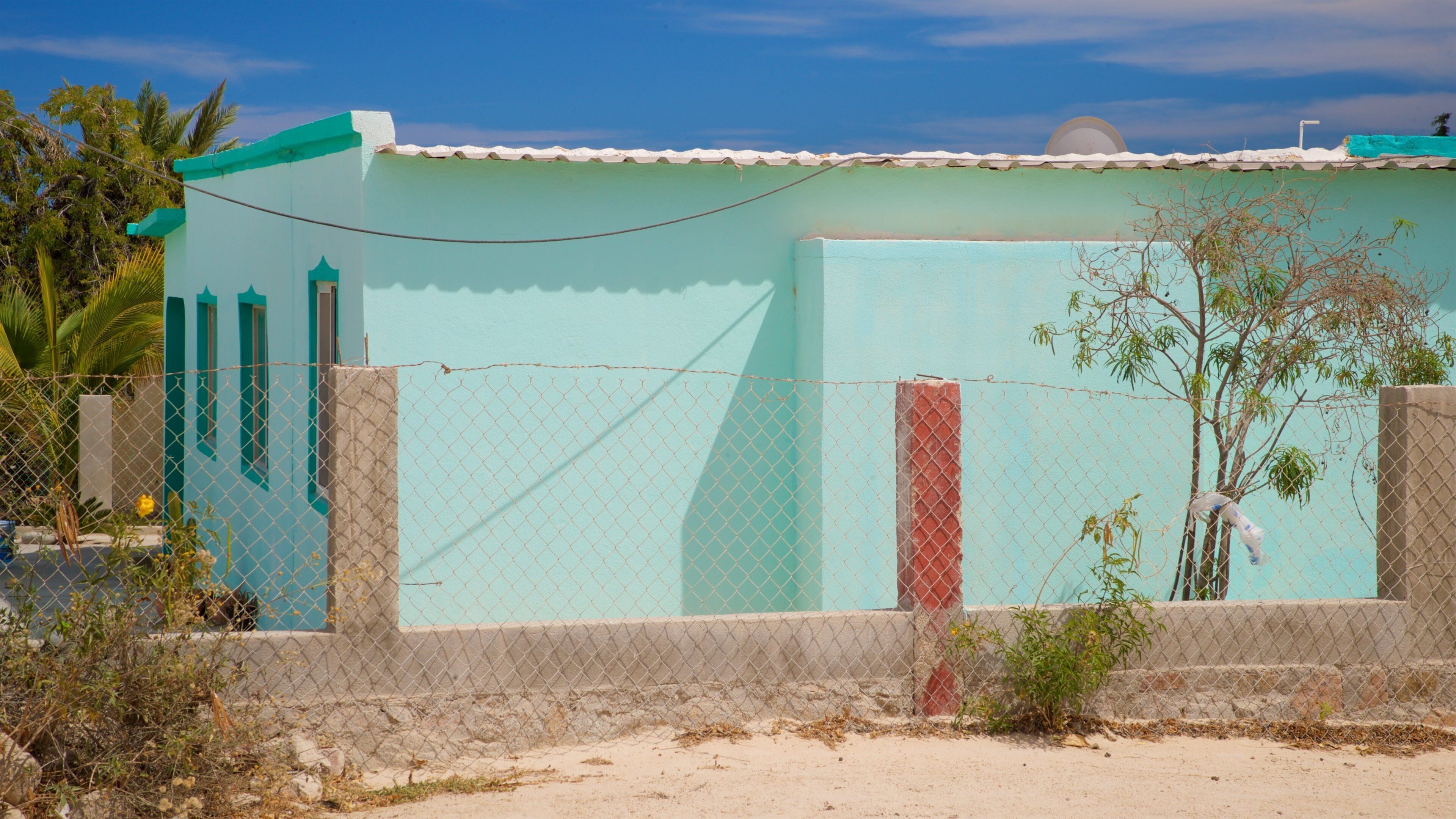 El Sargento showing a small town or village