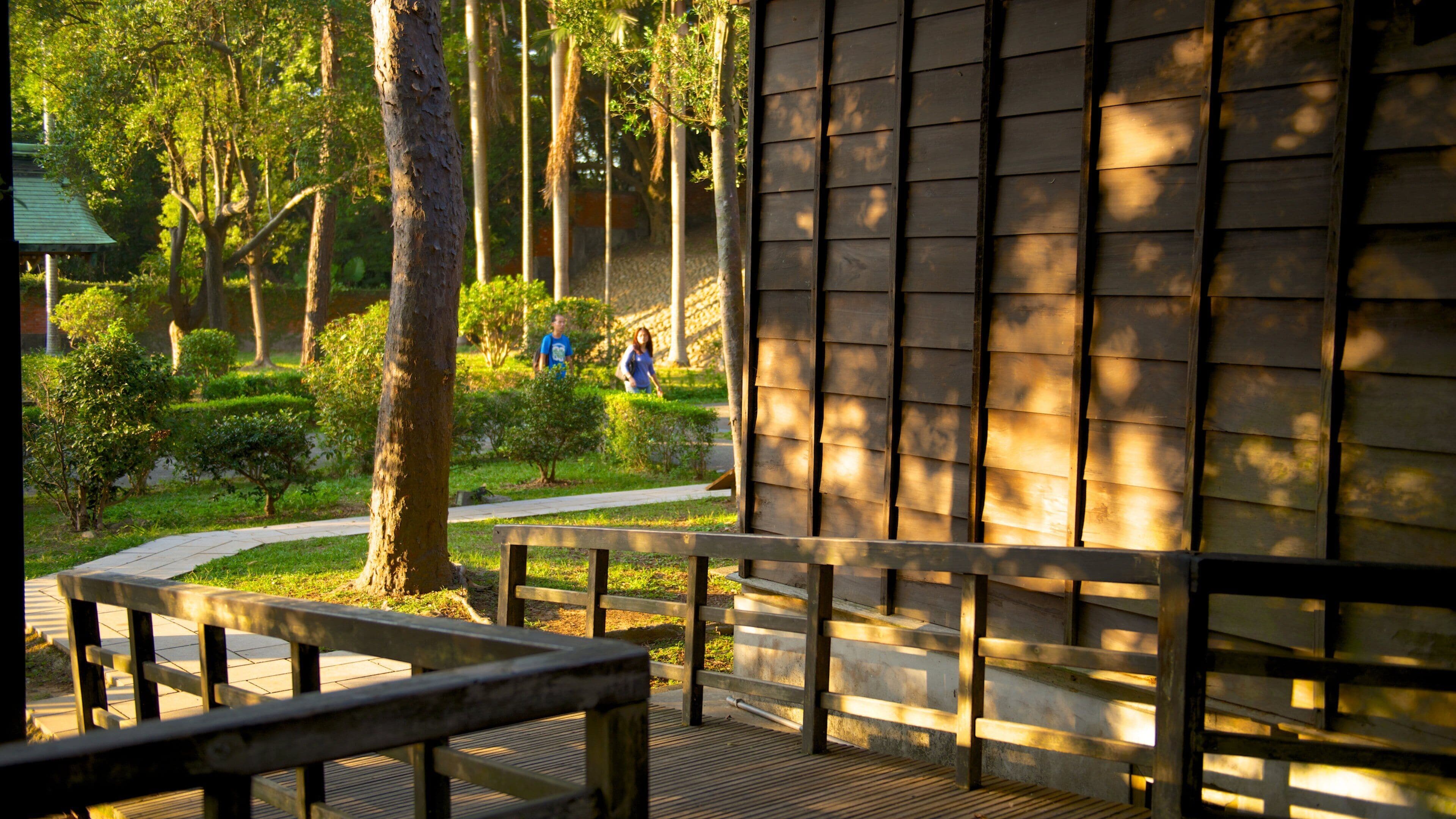 Taoyuan Shrine which includes religious aspects and a garden