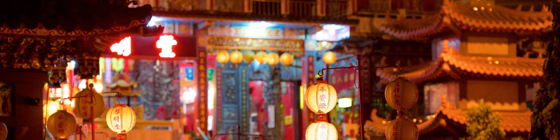 Tianfu Palace featuring a temple or place of worship