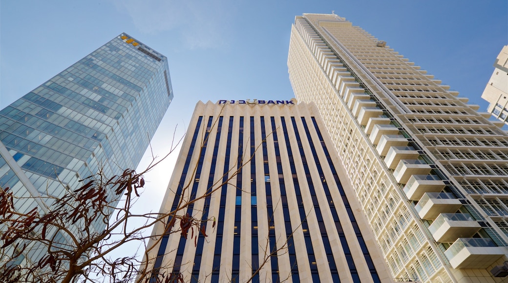 Rothschild Boulevard