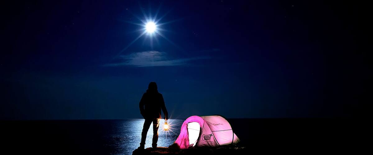 Uçmakdere is a neighborhood of Şarköy district of Tekirdağ province where fishermen stay and catch fish.