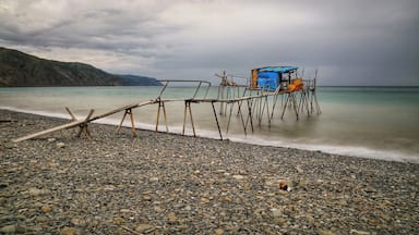 This little fishing village is distinctive with its unique wooden piers.
#LifeAtExpedia
#Beach
#Turkey
#Sea
#Pier
#Travel