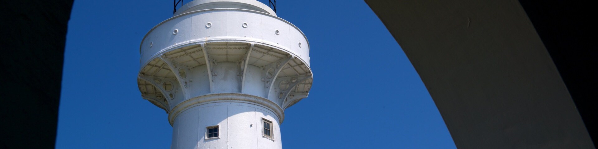 Eluanbi Lighthouse showing a lighthouse