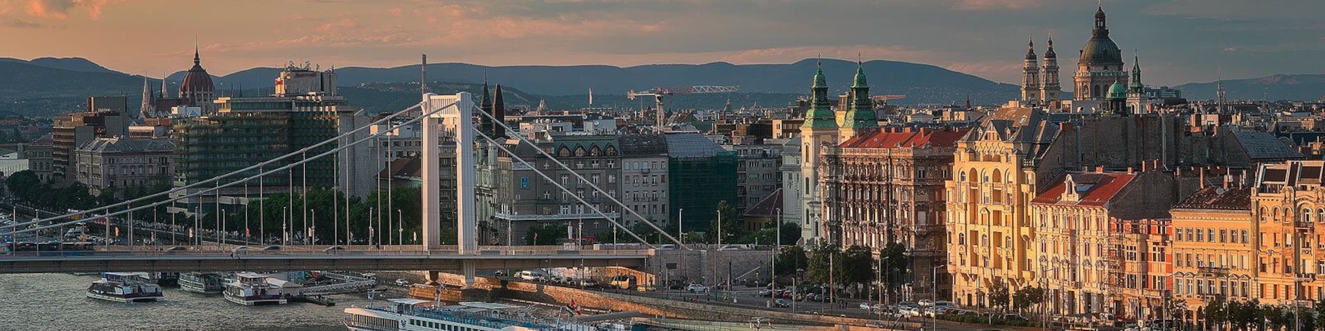 The Danube river in Budapest with Elisabeth Bridge running across.