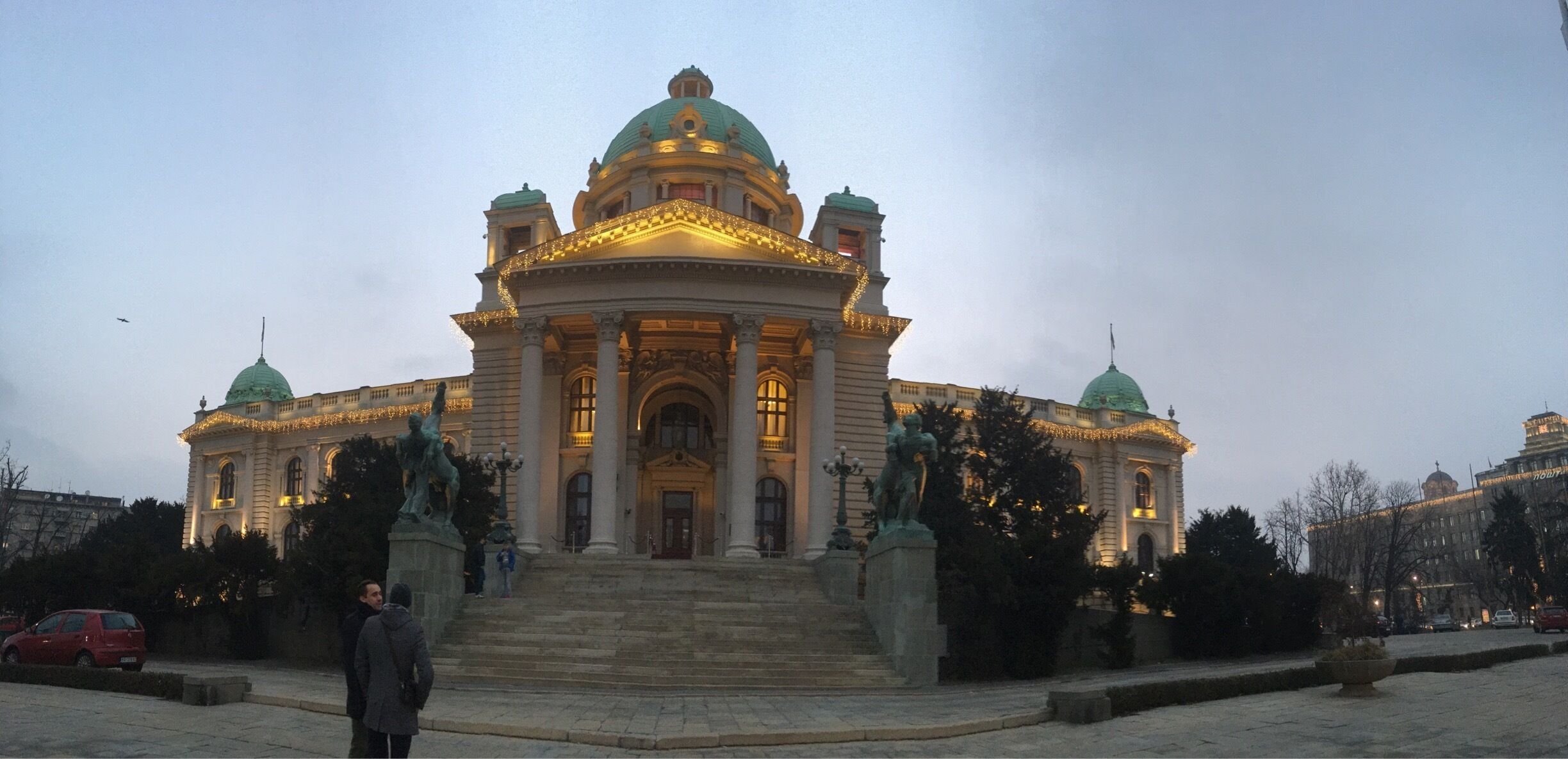 #Golden lights enhancing the beauty of this building