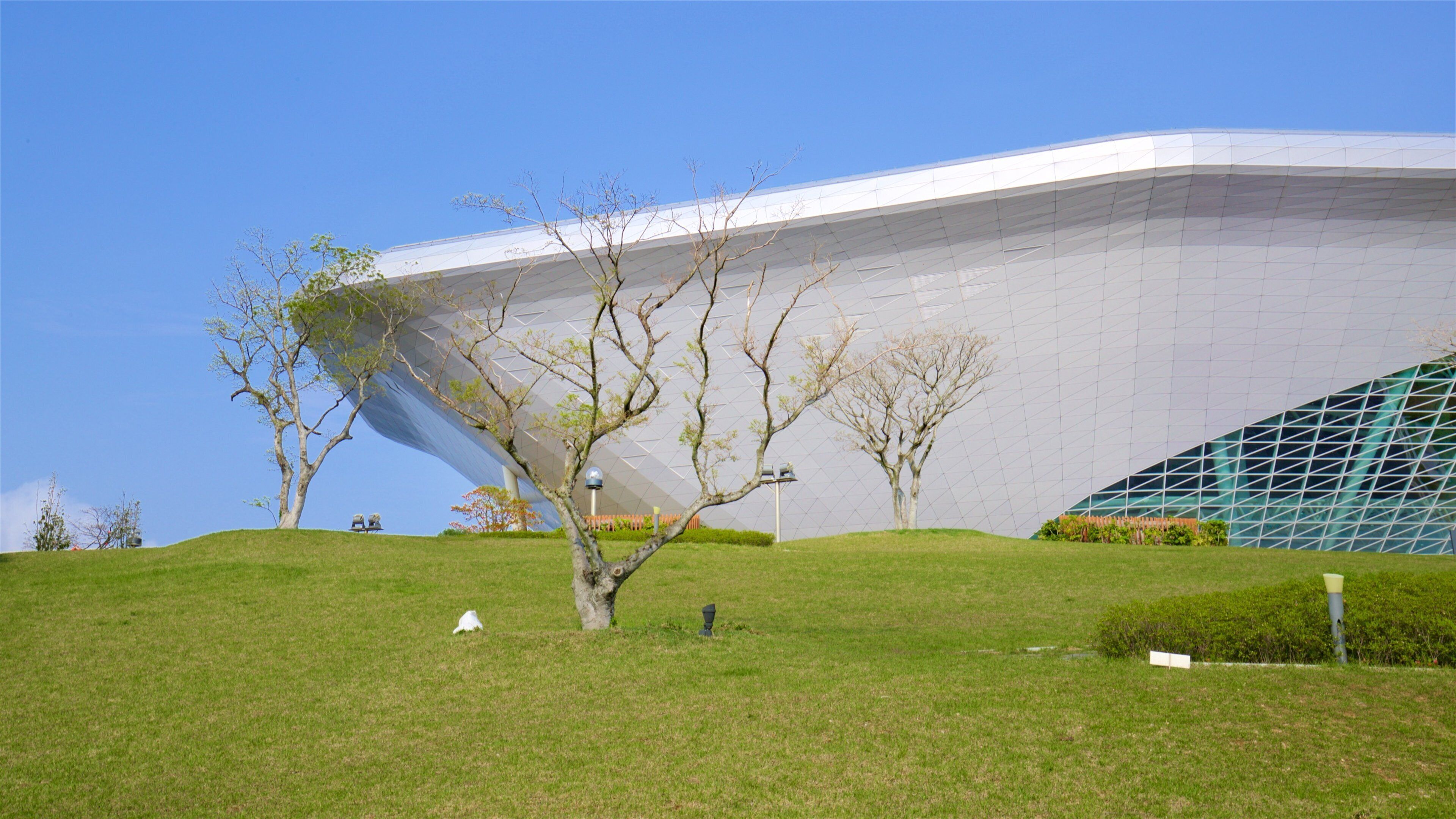 National Maritime Museum showing modern architecture and a garden
