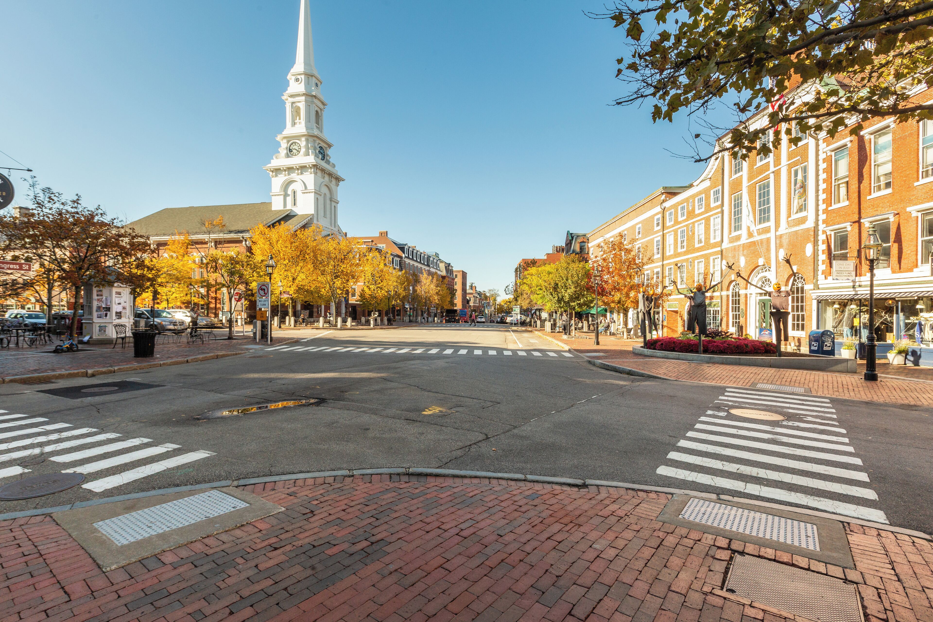 Portsmouth_MarketSquare_6333271_08