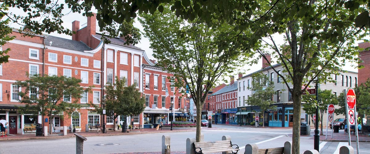 Portsmouth_MarketSquare_6333271_4