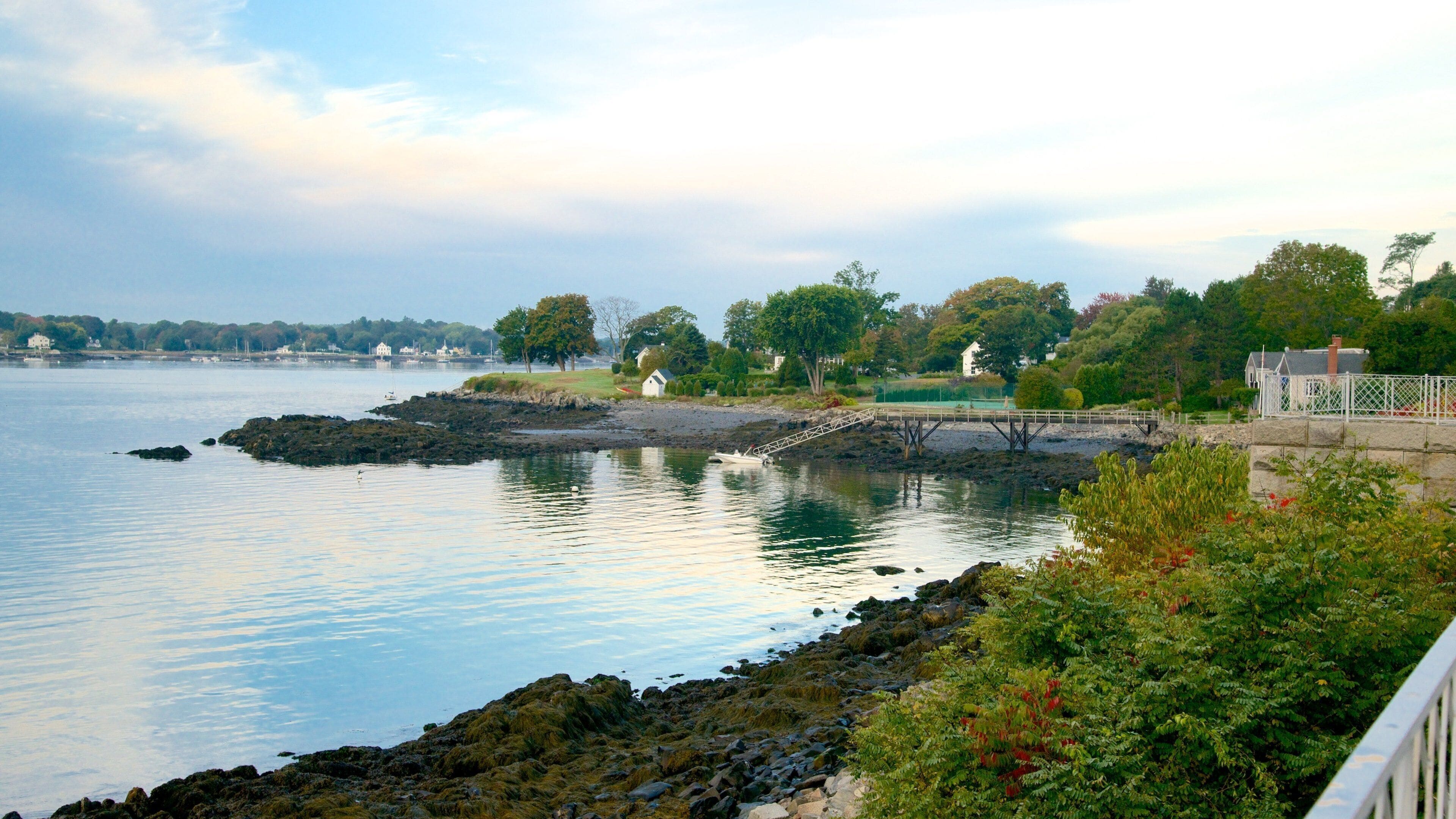 Fort McClary State Park inclusief rotsachtige kustlijn