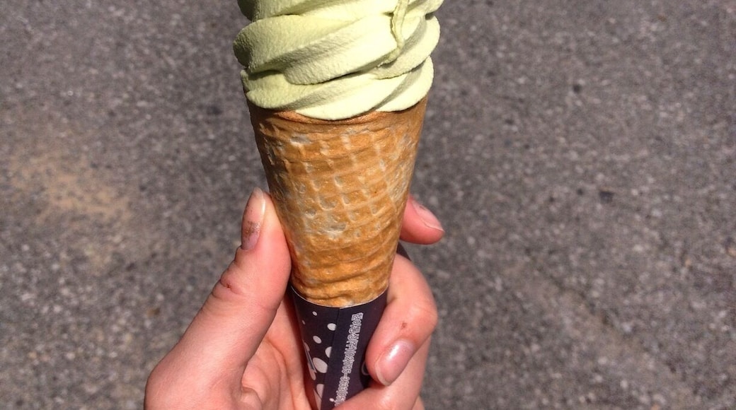 The green tea ice cream at the Boseong tea fields is not to be missed!
http://journey-count.com/beauty-boseong-tea-fields/
