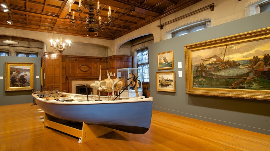 Two Temple Place which includes interior views and heritage elements