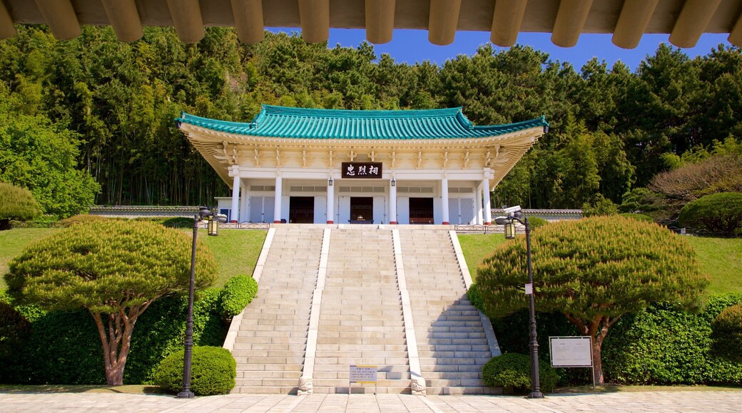 Chungnyeolsa som viser kulturarv og park