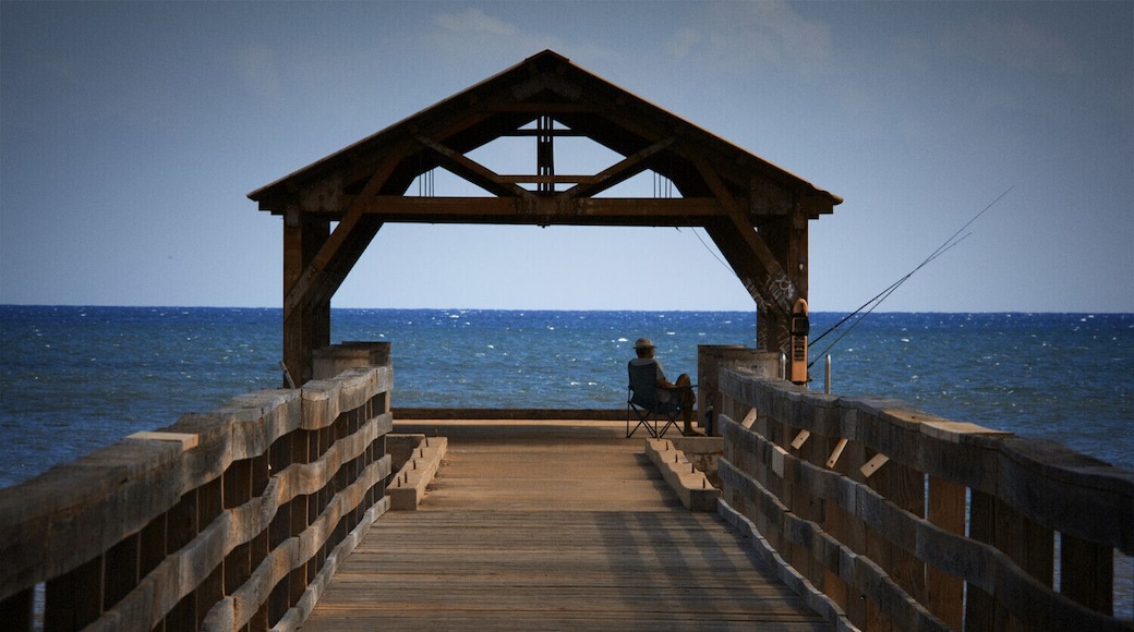 We took an afternoon drive from Poipu out to the Waimea Valley. We stopped in the small town of Waimea on the return trip. I thought this lone fisherman contemplating the South Pacific was worth a snap.