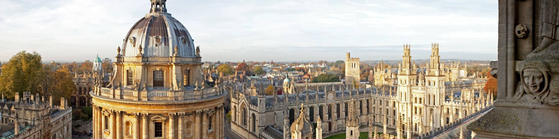 Radcliffe Camera and All Souls College, Oxford University, Oxford, UK