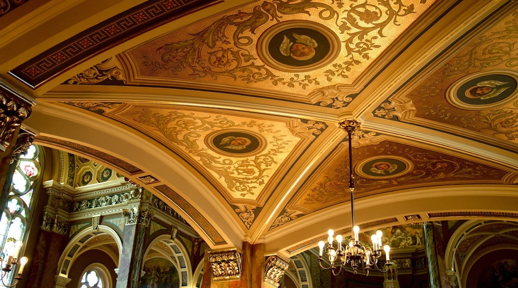 Basilica of Saint Josaphat which includes religious elements, heritage elements and interior views