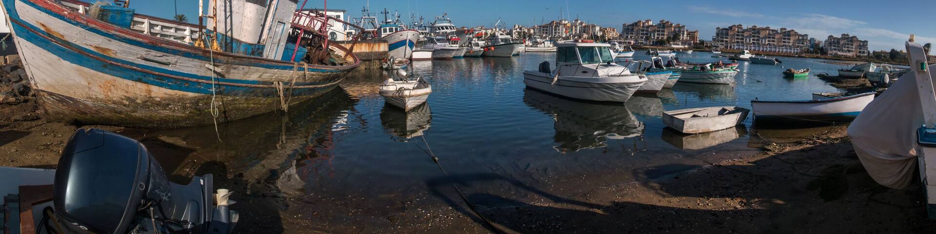 Isla del Moral recreational marina