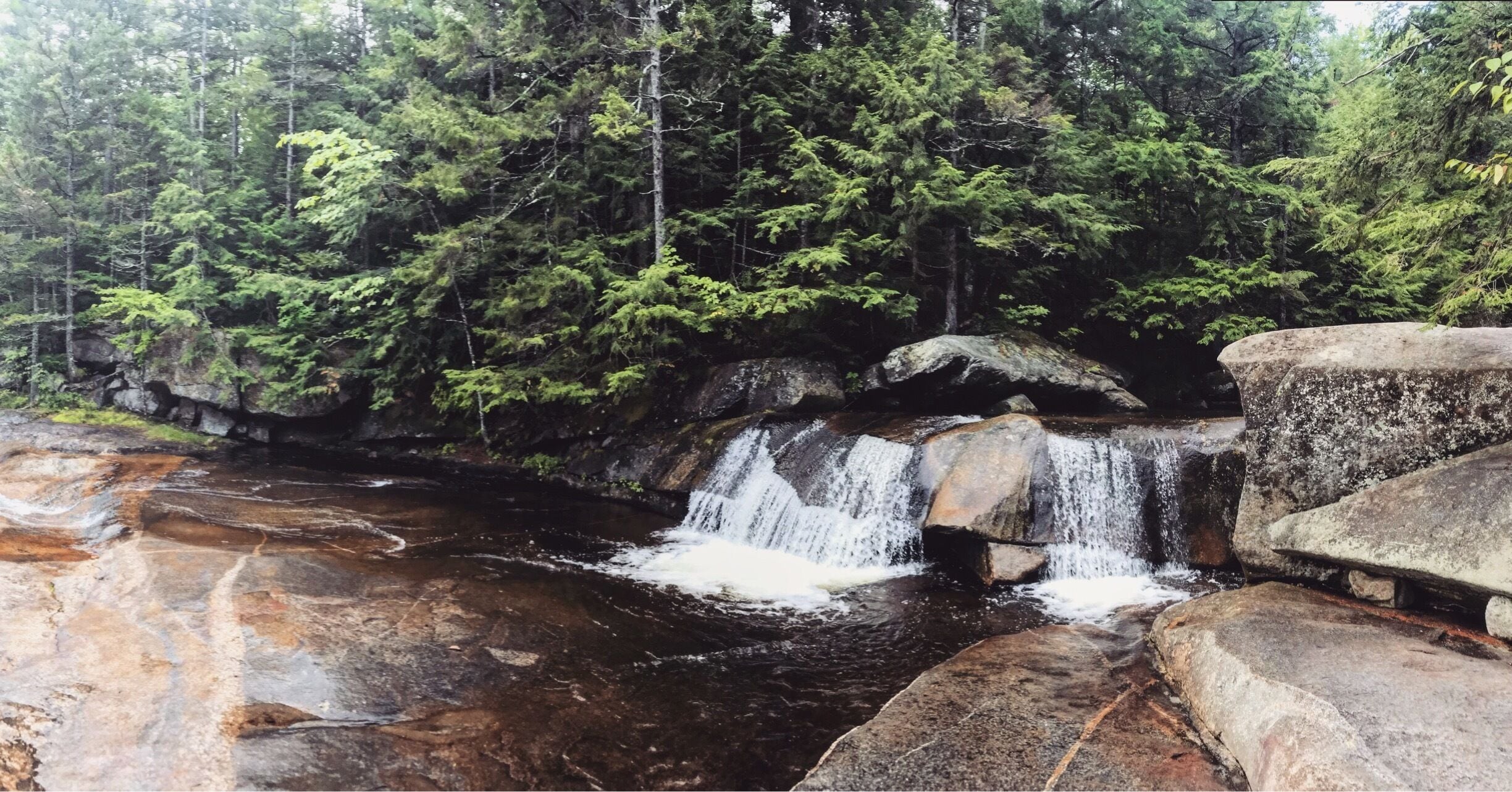 Little spot to picnic + enjoy the Falls. Tempted for a swim!