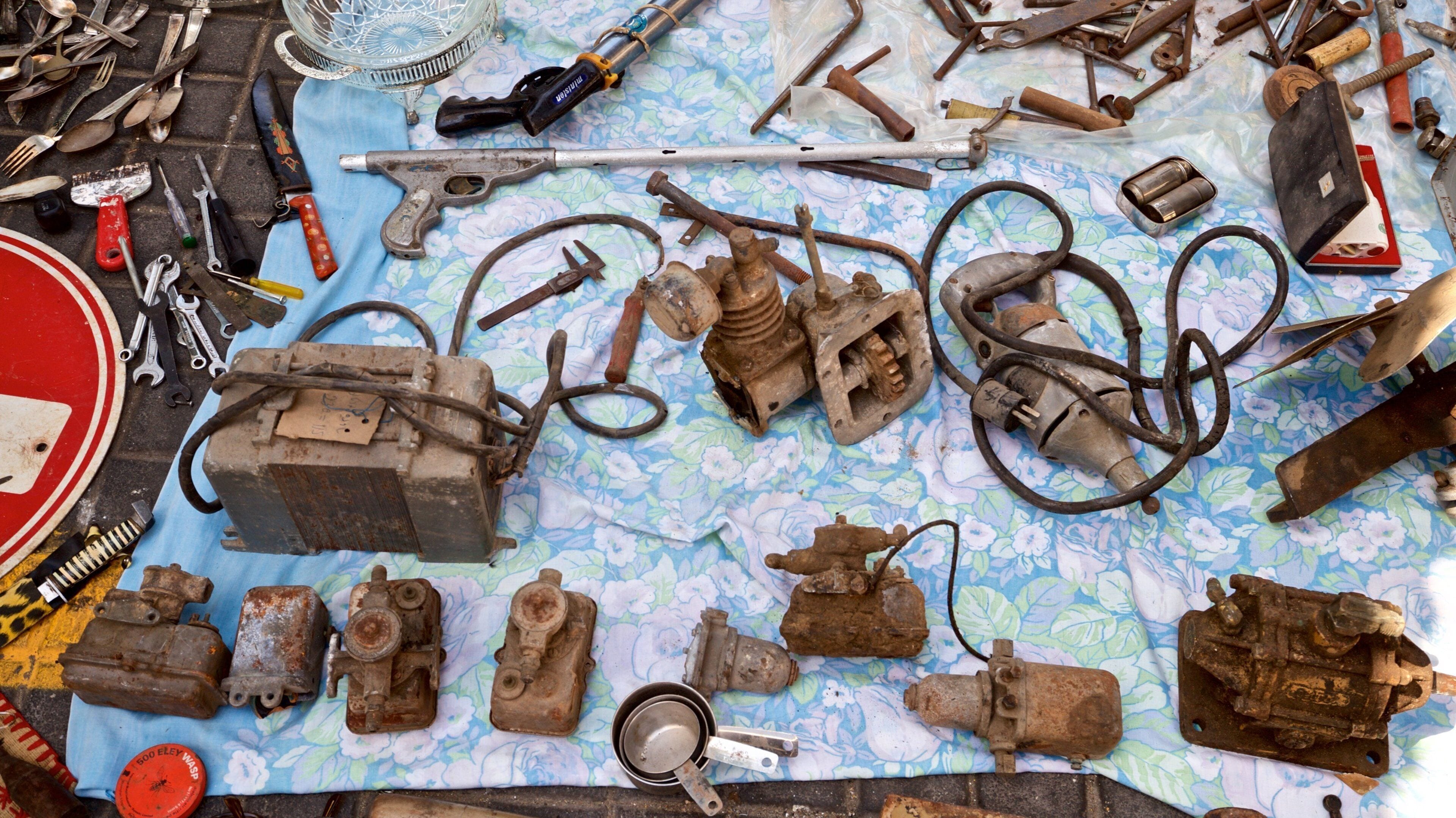 자파 벼룩시장 을 보여주는 문화유산 요소