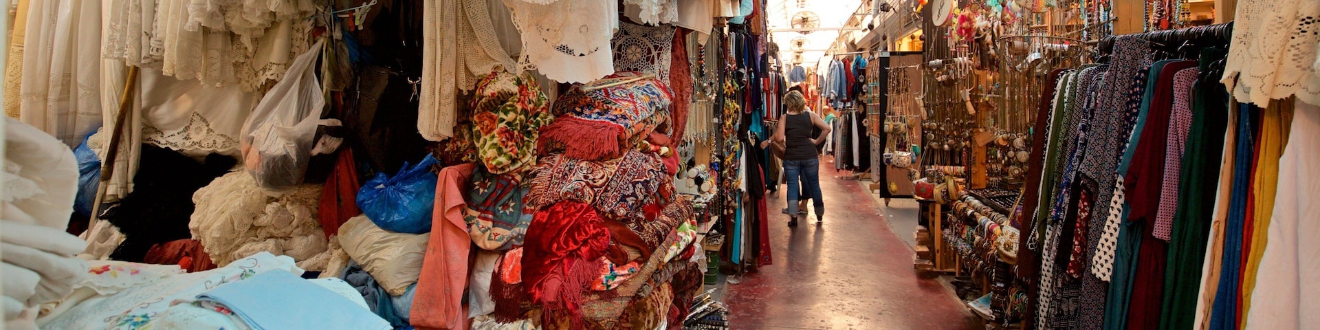 Mercado de Jaffa Flea que incluye mercados y vista interna