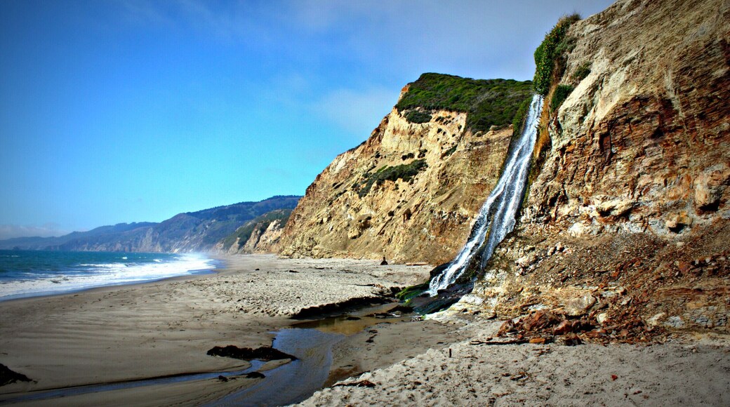 A gorgeous hike (trailhead is Palomarin) that will take you past sweeping views of the Point Reyes National Seashore, through a forest and past 2 ponds (yep, you can swim in them)...don't miss the slightly overgrown side trial that will take you to this 40 foot falls with 3 cascading tiers. A little scramble down the cliff and you'll be on the #beach with the falls behind you and the Pacific Ocean in front of you. It's not to be missed.