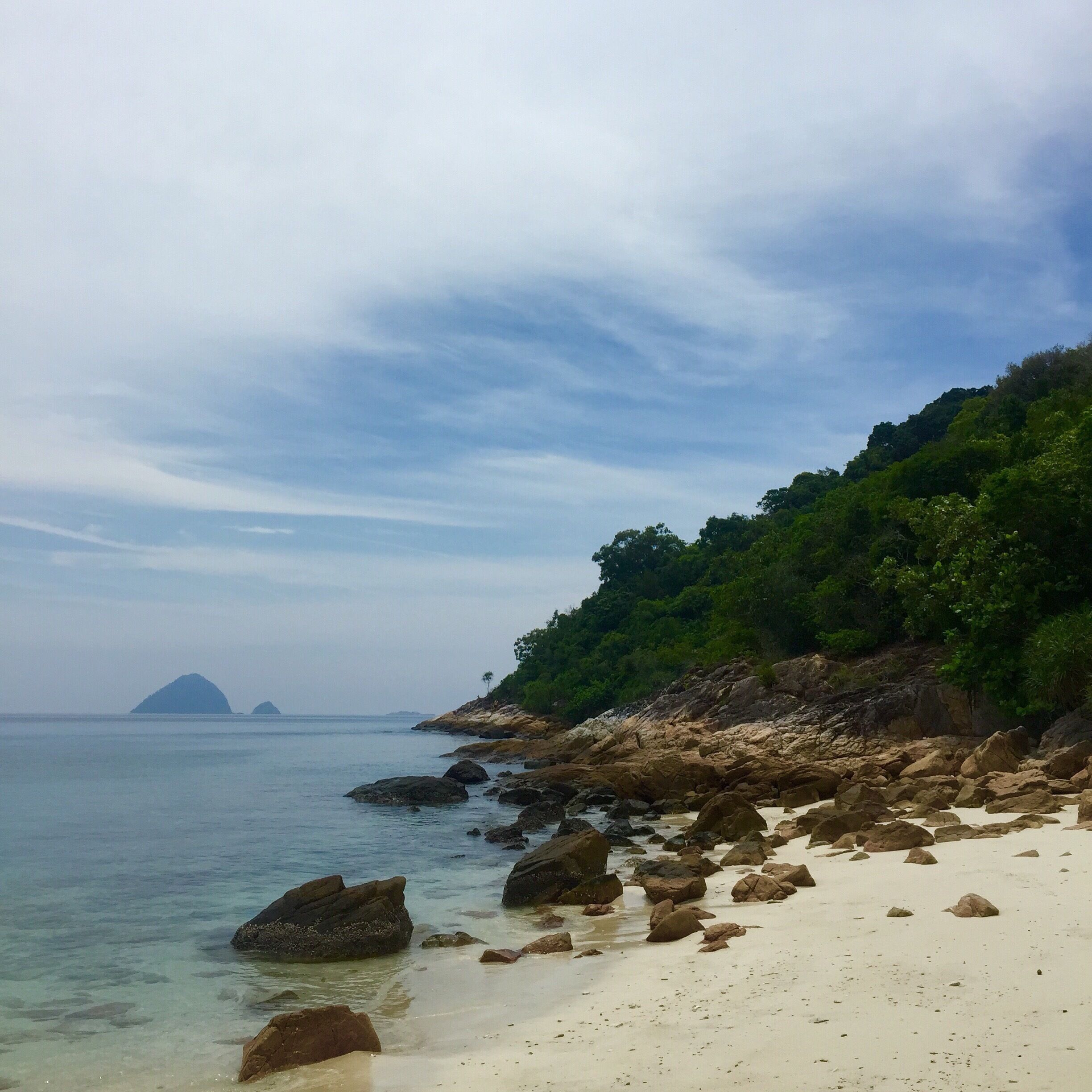 Pulau Perhentian Kecil is a small island off the NE coast of Malaysia. While Long Beach and Coral Bay are the two most popular beaches, there are plenty others where seclusion and privacy await - along with white water and crystal clear blue water. It's a perfect place to dive or snorkel, or just enjoy a few lazy days in the sun. 
#waterlust