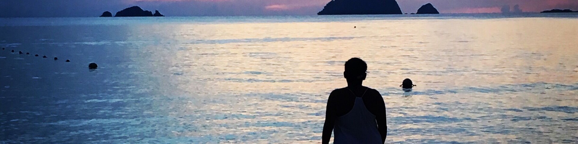 Coral bay is the calm beach on Perhentian Kecil. If you are staying on Long Beach there is an easy 5 min walkway that can get you to this beach. There is not as much going on here at night and it has less Wind so it can get hotter. At Ombak they play movies at night under the stars. #BeachBound #aquatrove
Bovay.co