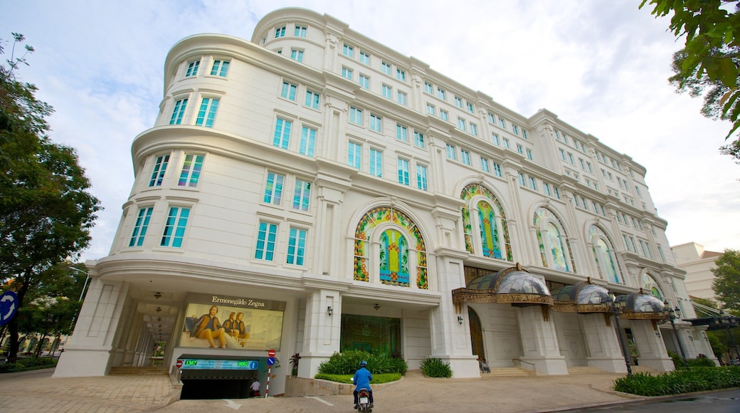 Ho Chi Minh City which includes a city, a square or plaza and street scenes