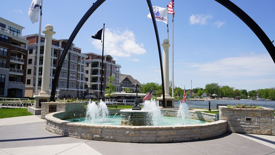 The veteran memorial site gives honor and remembrance to all the brave men and women that have fought.