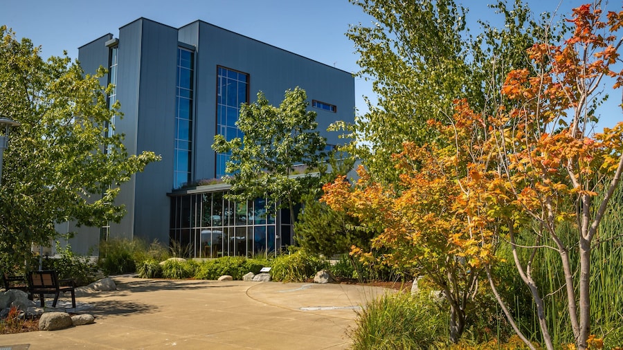 WET Science Center featuring a park
