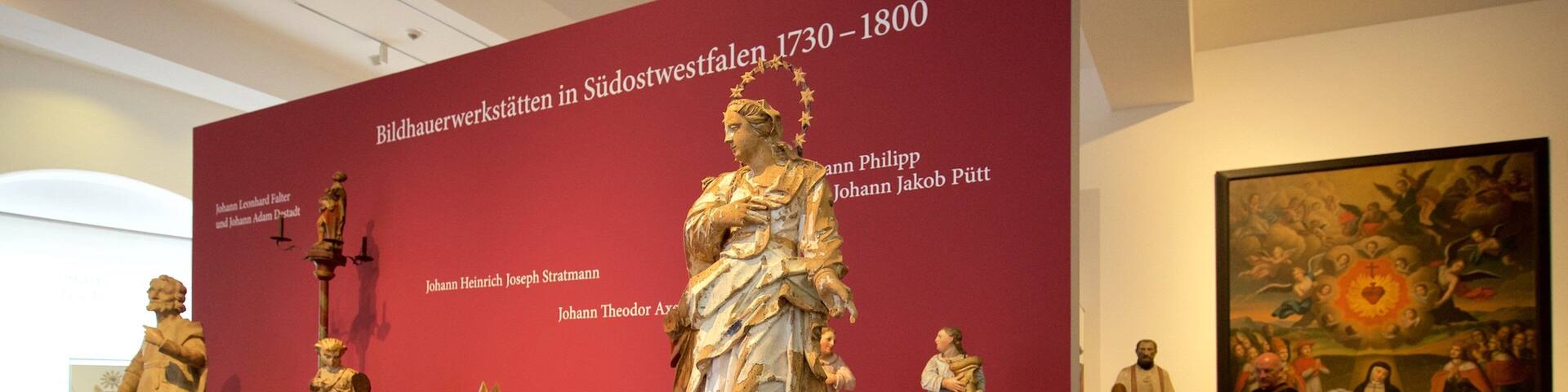 Kreismuseum Wewelsburg showing art, religious aspects and interior views