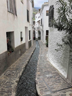 A small mountain town in Andalusia - one of three sister towns. Even though tour buses come from Granada, there are parts, such as this, that seem almost untouched. #Perspectives