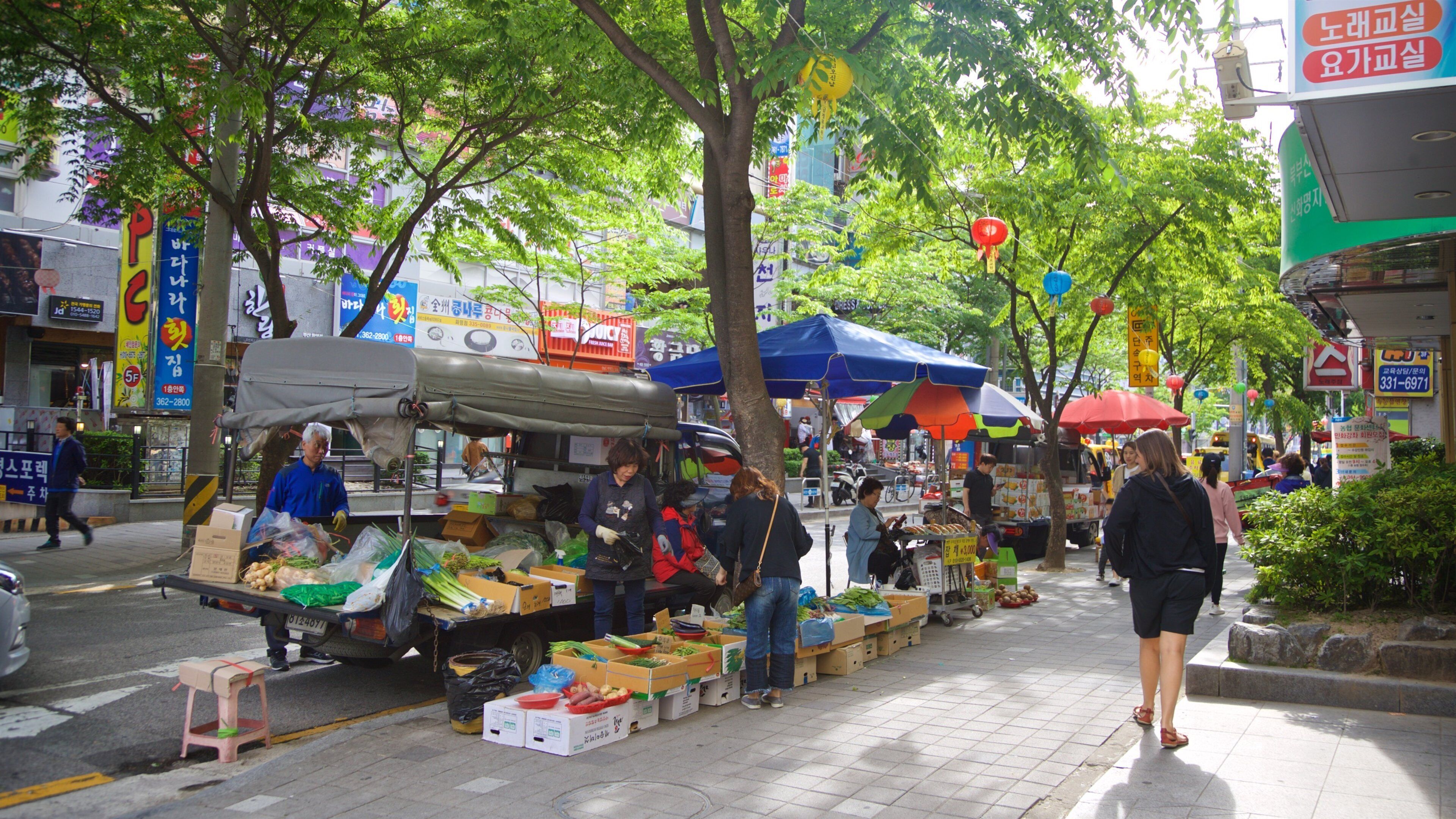 Hwamyeong which includes markets
