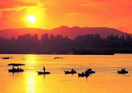 Sunset in Paldang in Namyang-ju, Gyeonggi Province