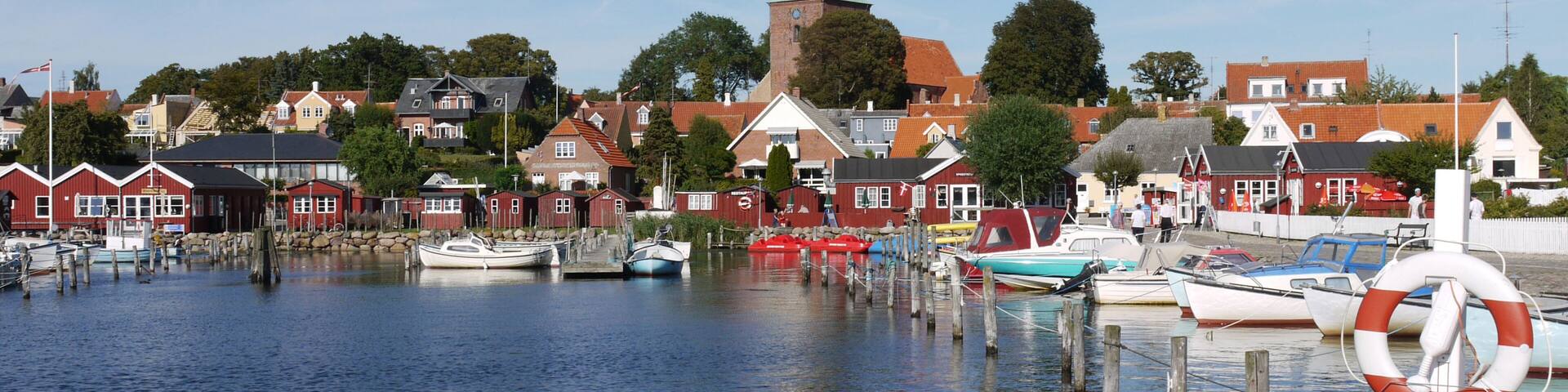 Der Hafen von Nysted auf der d√§nischen Insel Lolland