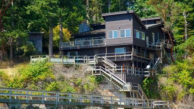 Isla Orcas ofreciendo una casa