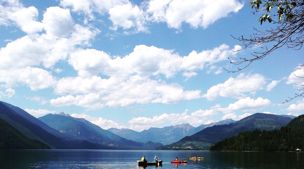 Make sure to take a stroll along the Mori Lakeside Trail. The views are beyond beautiful. there's a small rocky beach and a few picnic tables with parking for about 5 cars near by.
