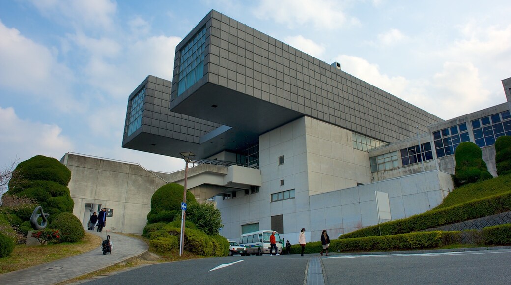 Tobata showing modern architecture