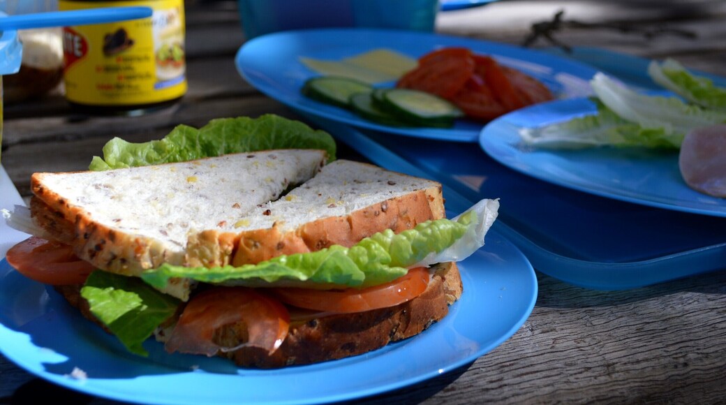 PICNIC in COTTER AVENUE… This idyllic setting is a perfect place for a picnic lunch and a relaxing afternoon. We originally stumbled across this spot back when we first visited Canberra’s Deep Space complex roughly 6 years ago and I have been dreaming of returning ever since.
This place has provided us with many more fond memories and again has left us with a yearning to return. Perhaps next time, we may try the camp grounds.