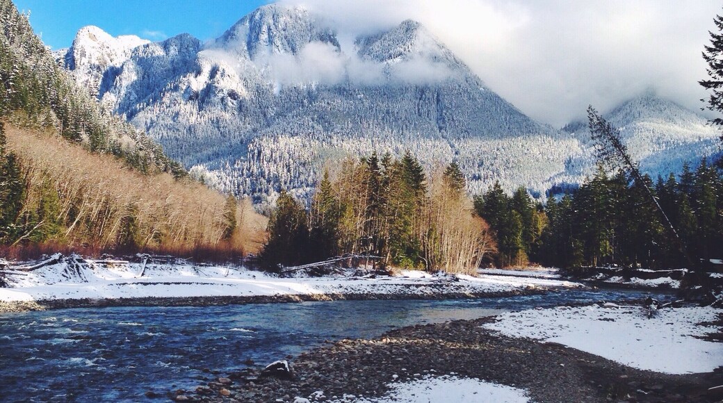 My favorite little town. #snow