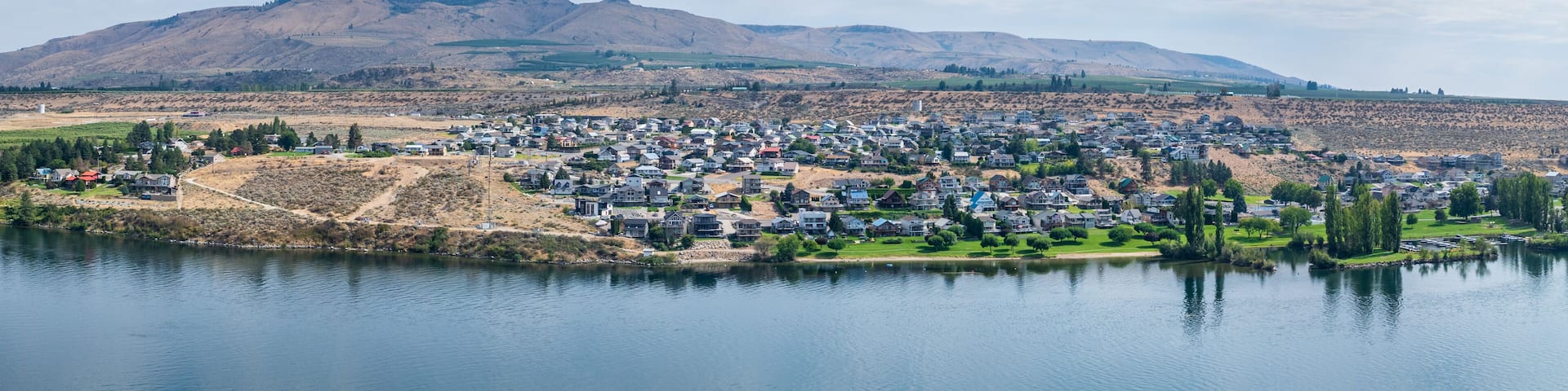 Aerial drone view of Columbia River by Maplecreek and the waterfront of Orondo in Washington State