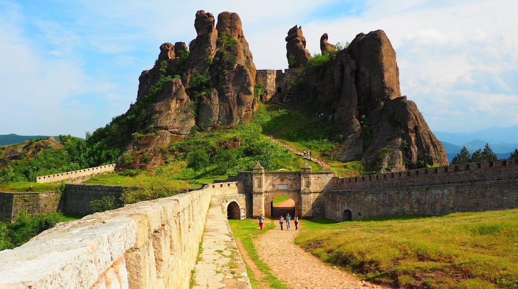 Belogradchik Fortress would make mr RR Martin dream