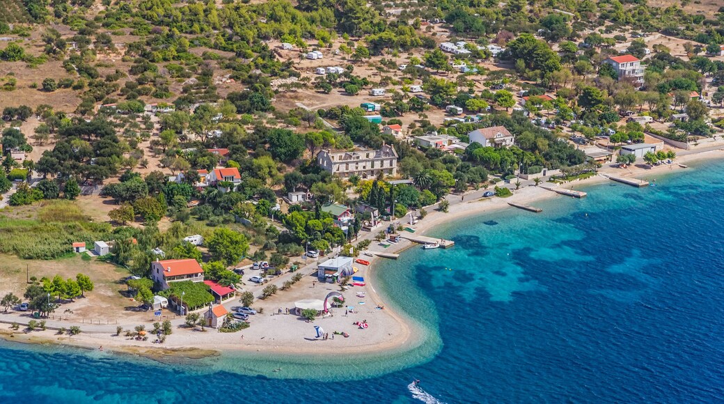 Zrnovo - Croatian tourist destination