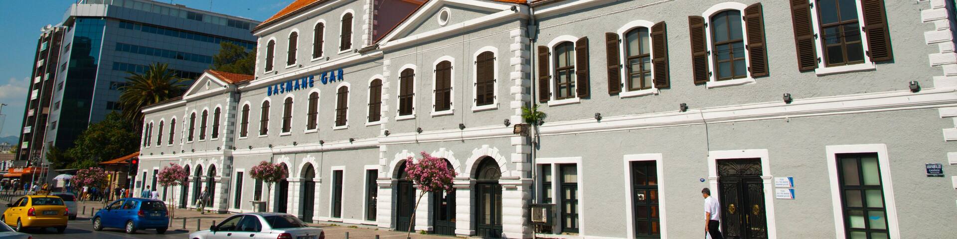 E3PNT9 Basmane Gar, the Basmane railway station (1876), central Izmir, Turkey, Eurasia