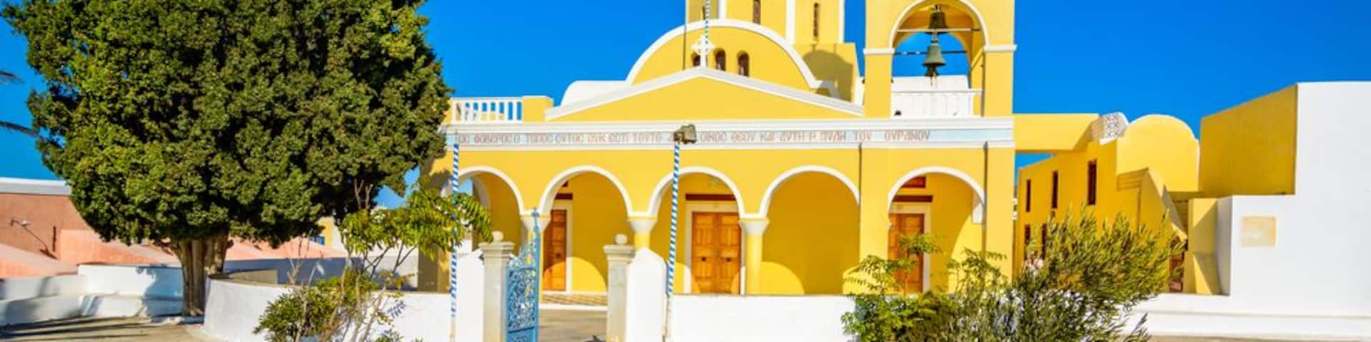 St George Church (Ekklisia Agios Georgios) Oia, Santorini, Greece, Europe; Shutterstock ID 724786063; PO: Hcom Destination Content neighborhoods; Client: Hotels.com; Other: Hcom brand budge