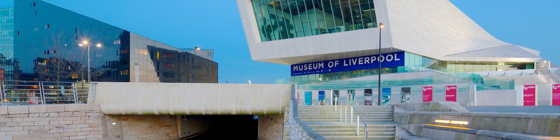 ๋ฆฌ๋ฒํ ๋ฐ๋ฌผ๊ด ์ ๋ณด์ฌ์ฃผ๋ ๊ฐ ๋๋ ์๋ด ๊ณผ ํ๋์  ๊ฑด์ถ