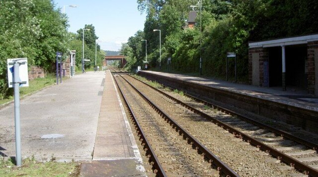 Ince & Elton Railway Station A small station in between Ince and Elton which receives a very minimal service of 4 trains a day in each direction between Ellesmere Port and Helsby. The final train of the day continues beyond Helsby to Warrington Bank Quay.