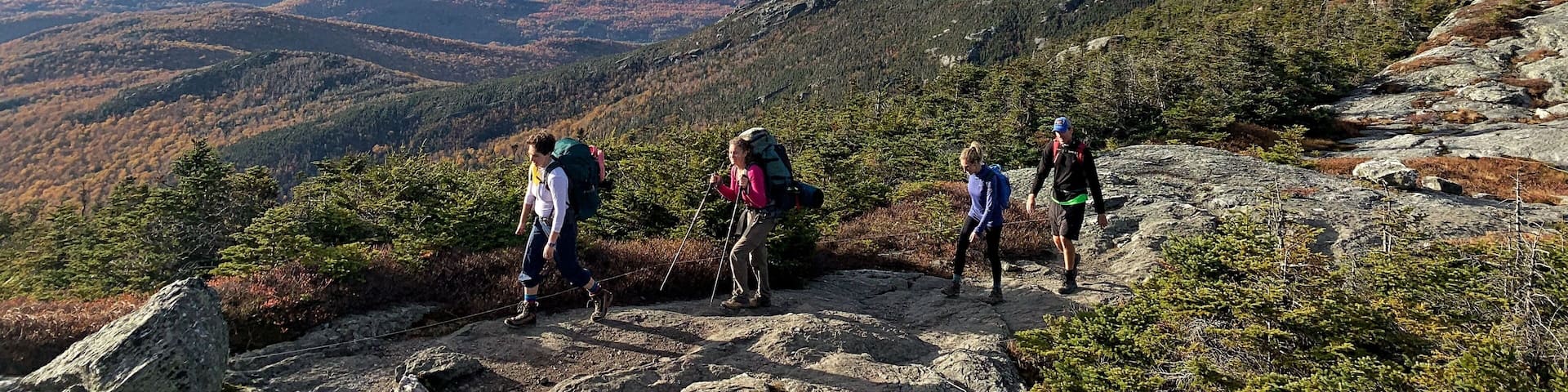 âDo the Rock Walkâ to the top of the highest mountain in #Vermont
#autumn #fallfoliage #nature #leafpeeping