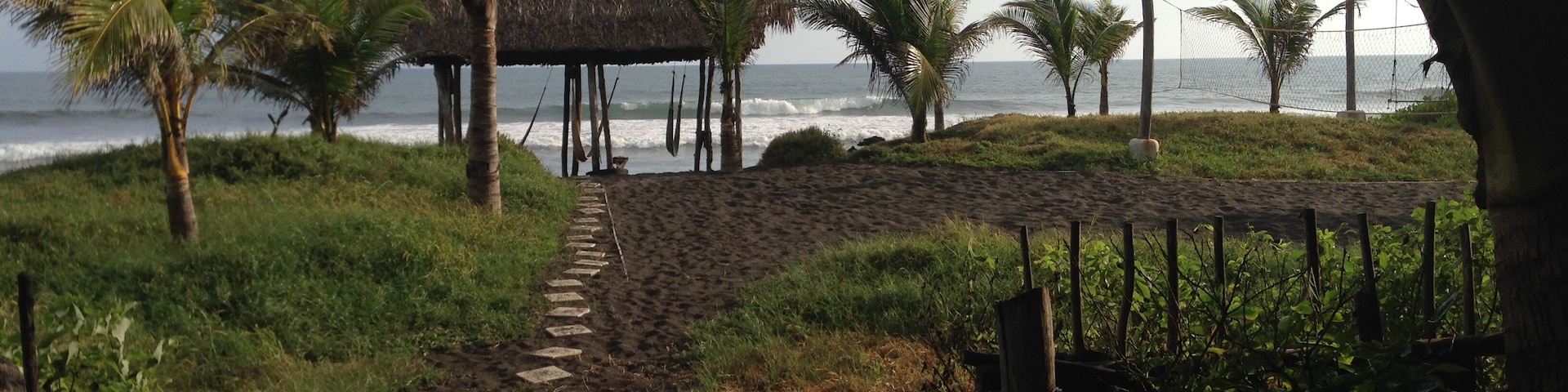 They wouldn't let us camp but that meant the showers and toilets were free (after paying for a bed)
#adventure
#overlanding #surfing #panamerican