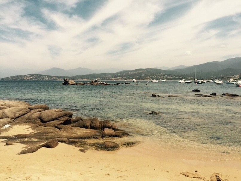 An other great spot for snorkeling even when the sea is bad (wind protected)