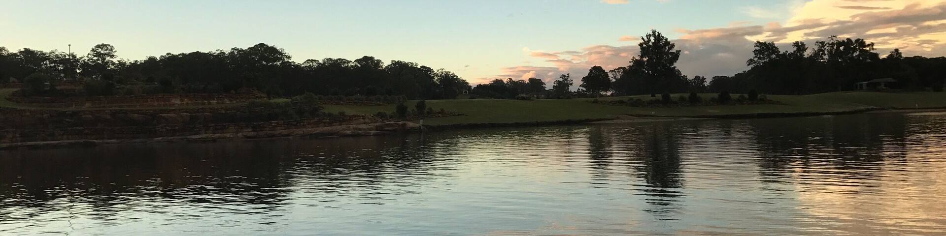 Great camping ground just outside Sydney. Ideal for fishing kayaking and boating